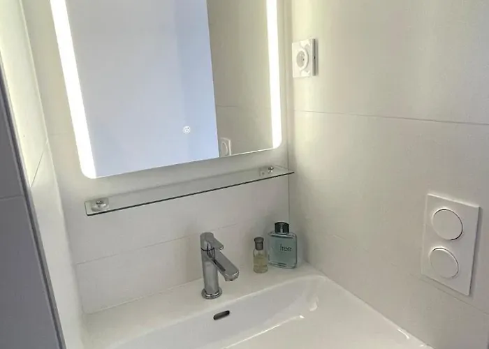 Charming Near Luxembourg Garden, Pantheon View Apartamento *