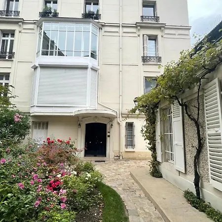 Charming Near Luxembourg Garden, Pantheon View Apartman Párizs