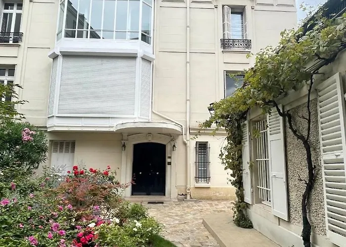 Charming Near Luxembourg Garden, Pantheon View Apartman Párizs